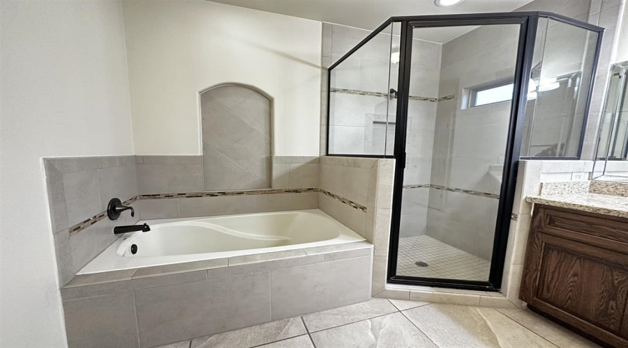 7227 Sylvia Plath Dr, Laredo, Texas 78041-0000, 4 Bedrooms Bedrooms, 8 Rooms Rooms,2 BathroomsBathrooms,Residential,For Sale,7227 Sylvia Plath Dr,20261270