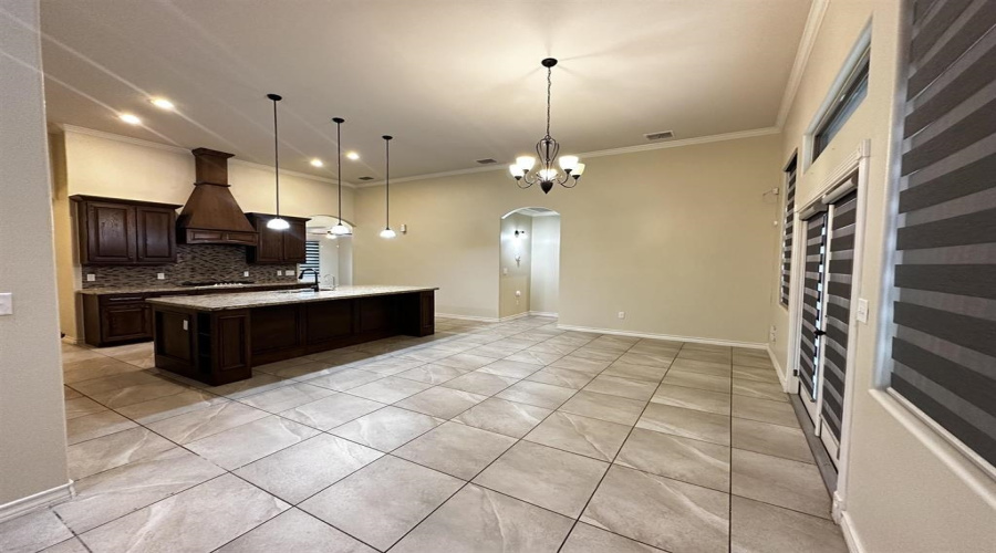 7227 Sylvia Plath Dr, Laredo, Texas 78041-0000, 4 Bedrooms Bedrooms, 8 Rooms Rooms,2 BathroomsBathrooms,Residential,For Sale,7227 Sylvia Plath Dr,20261270