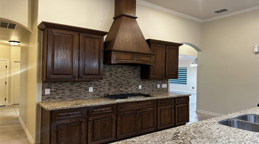 7227 Sylvia Plath Dr, Laredo, Texas 78041-0000, 4 Bedrooms Bedrooms, 8 Rooms Rooms,2 BathroomsBathrooms,Residential,For Sale,7227 Sylvia Plath Dr,20261270