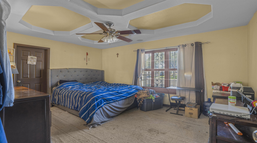 301 Esperanza Dr, Laredo, Texas 78041, 5 Bedrooms Bedrooms, 8 Rooms Rooms,4 BathroomsBathrooms,Residential,For Sale,301 Esperanza Dr,20261271