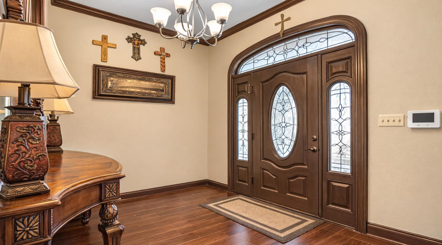 301 Esperanza Dr, Laredo, Texas 78041, 5 Bedrooms Bedrooms, 8 Rooms Rooms,4 BathroomsBathrooms,Residential,For Sale,301 Esperanza Dr,20261271