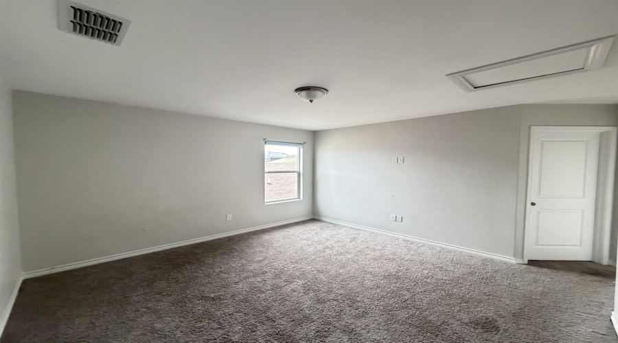 3501 Joaquin Ponce, Laredo, Texas 78046, 4 Bedrooms Bedrooms, 7 Rooms Rooms,2 BathroomsBathrooms,Residential,For Sale,3501 Joaquin Ponce,20261274