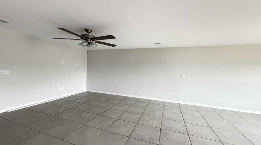 3501 Joaquin Ponce, Laredo, Texas 78046, 4 Bedrooms Bedrooms, 7 Rooms Rooms,2 BathroomsBathrooms,Residential,For Sale,3501 Joaquin Ponce,20261274