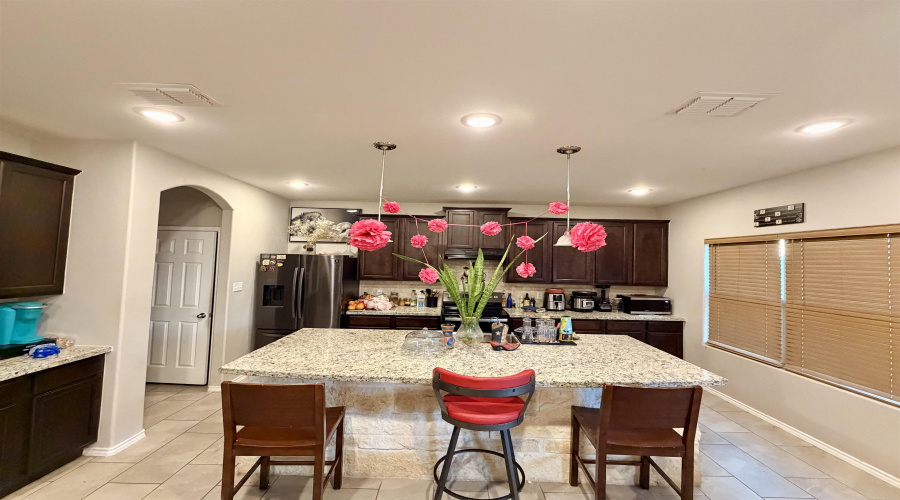 1411 Chital Dr, Laredo, Texas 78045, 4 Bedrooms Bedrooms, 7 Rooms Rooms,2 BathroomsBathrooms,Residential,For Sale,1411 Chital Dr,20261277