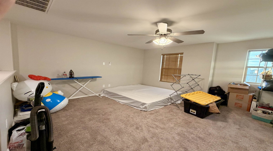 1411 Chital Dr, Laredo, Texas 78045, 4 Bedrooms Bedrooms, 7 Rooms Rooms,2 BathroomsBathrooms,Residential,For Sale,1411 Chital Dr,20261277