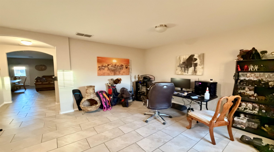 1411 Chital Dr, Laredo, Texas 78045, 4 Bedrooms Bedrooms, 7 Rooms Rooms,2 BathroomsBathrooms,Residential,For Sale,1411 Chital Dr,20261277