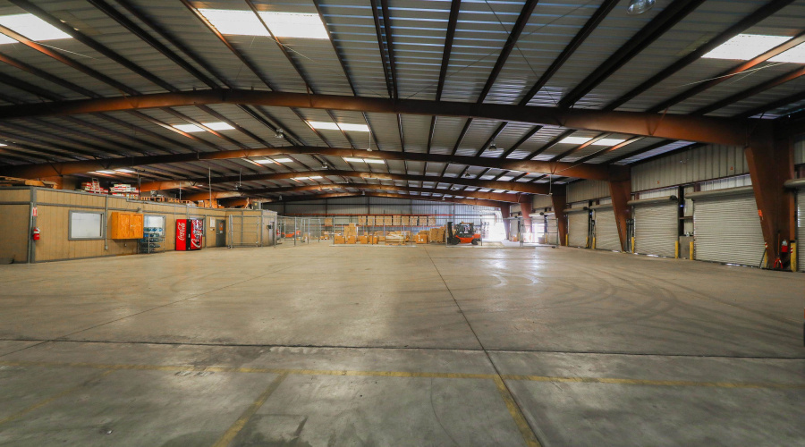 1641 World Trade Center Lp, Laredo, Texas 78045, 1 Bedroom Bedrooms, 11 Rooms Rooms,3 BathroomsBathrooms,Commercial/industrial,For Rent,1641 World Trade Center Lp,20261281