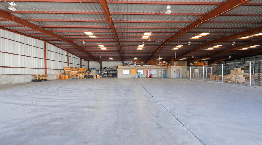 1641 World Trade Center Lp, Laredo, Texas 78045, 1 Bedroom Bedrooms, 11 Rooms Rooms,3 BathroomsBathrooms,Commercial/industrial,For Rent,1641 World Trade Center Lp,20261281