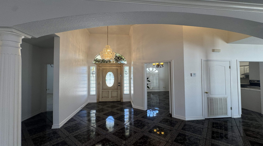 622 Forest Lp, Laredo, Texas 78045-0000, 3 Bedrooms Bedrooms, 7 Rooms Rooms,2 BathroomsBathrooms,Residential,For Sale,622 Forest Lp,20261278