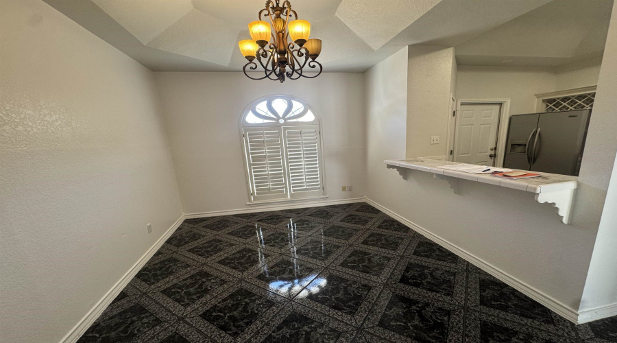 622 Forest Lp, Laredo, Texas 78045-0000, 3 Bedrooms Bedrooms, 7 Rooms Rooms,2 BathroomsBathrooms,Residential,For Sale,622 Forest Lp,20261278