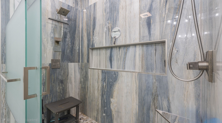 5103 Shark Bay Rd, Laredo, Texas 78041, 4 Bedrooms Bedrooms, 8 Rooms Rooms,2 BathroomsBathrooms,Residential,For Sale,5103 Shark Bay Rd,20261280