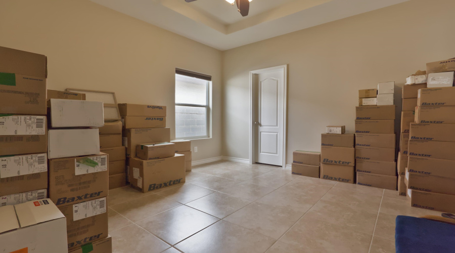 6304 Ramin Ct, Laredo, Texas 78045, 3 Bedrooms Bedrooms, 6 Rooms Rooms,2 BathroomsBathrooms,Residential,For Sale,6304 Ramin Ct,20261285