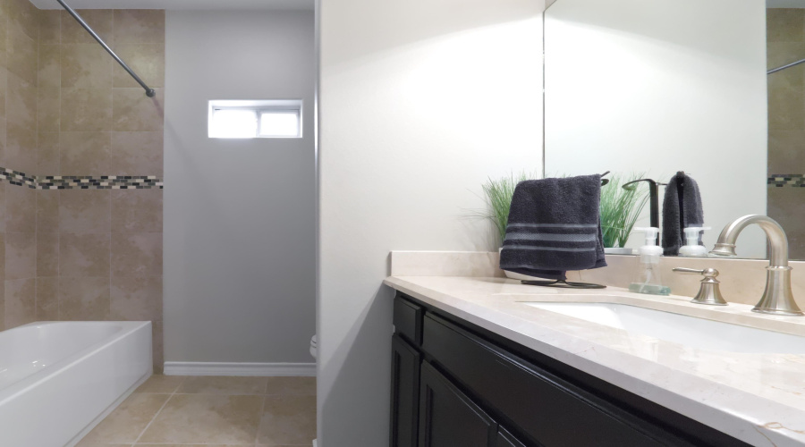 6304 Ramin Ct, Laredo, Texas 78045, 3 Bedrooms Bedrooms, 6 Rooms Rooms,2 BathroomsBathrooms,Residential,For Sale,6304 Ramin Ct,20261285