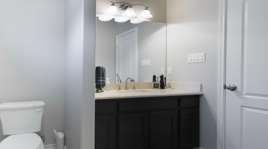 6304 Ramin Ct, Laredo, Texas 78045, 3 Bedrooms Bedrooms, 6 Rooms Rooms,2 BathroomsBathrooms,Residential,For Sale,6304 Ramin Ct,20261285