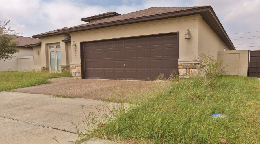 6304 Ramin Ct, Laredo, Texas 78045, 3 Bedrooms Bedrooms, 6 Rooms Rooms,2 BathroomsBathrooms,Residential,For Sale,6304 Ramin Ct,20261285