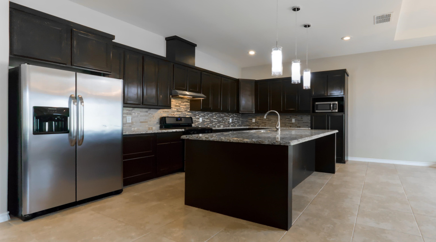 6304 Ramin Ct, Laredo, Texas 78045, 3 Bedrooms Bedrooms, 6 Rooms Rooms,2 BathroomsBathrooms,Residential,For Sale,6304 Ramin Ct,20261285