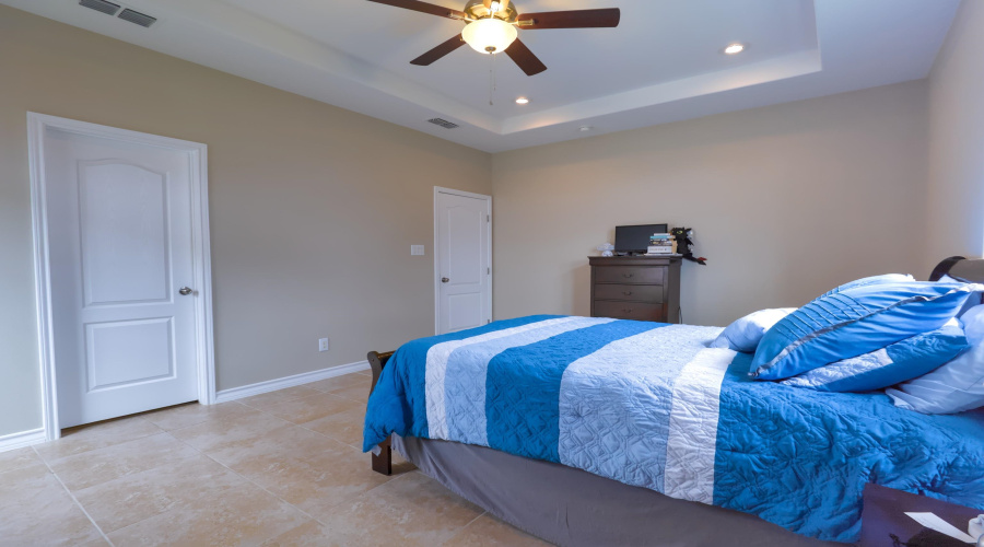 6304 Ramin Ct, Laredo, Texas 78045, 3 Bedrooms Bedrooms, 6 Rooms Rooms,2 BathroomsBathrooms,Residential,For Sale,6304 Ramin Ct,20261285