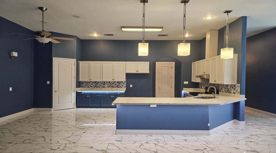 7215 Lake Victoria Rd, Laredo, Texas 78041, 3 Bedrooms Bedrooms, 6 Rooms Rooms,2 BathroomsBathrooms,Residential,For Sale,7215 Lake Victoria Rd,20261286