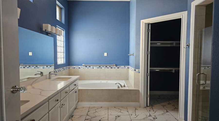 7215 Lake Victoria Rd, Laredo, Texas 78041, 3 Bedrooms Bedrooms, 6 Rooms Rooms,2 BathroomsBathrooms,Residential,For Sale,7215 Lake Victoria Rd,20261286