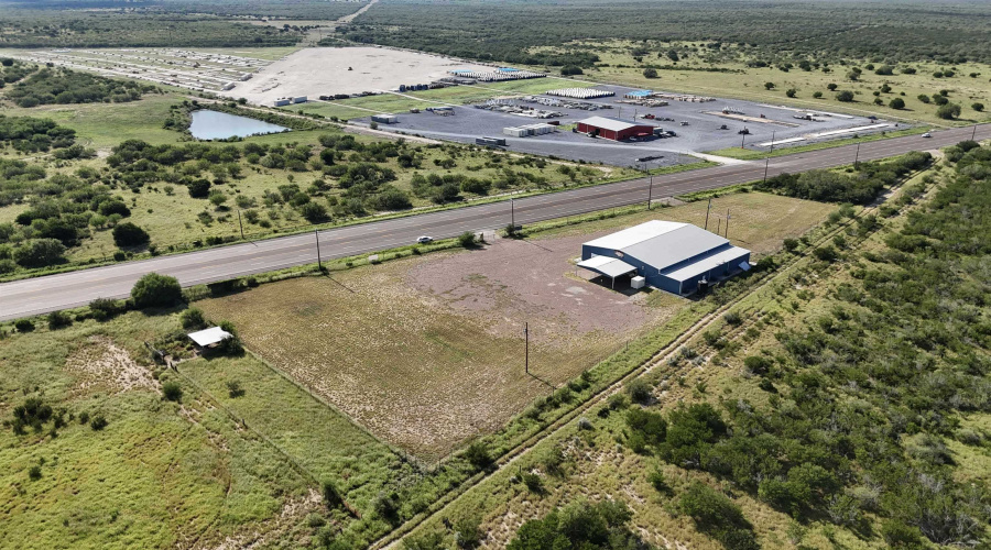 5023 S U.S. Hwy 83, FALCON, Texas 78564, 1 Bedroom Bedrooms, 51 Rooms Rooms,4 BathroomsBathrooms,Commercial/industrial,For Sale,5023 S U.S. Hwy 83,20261294