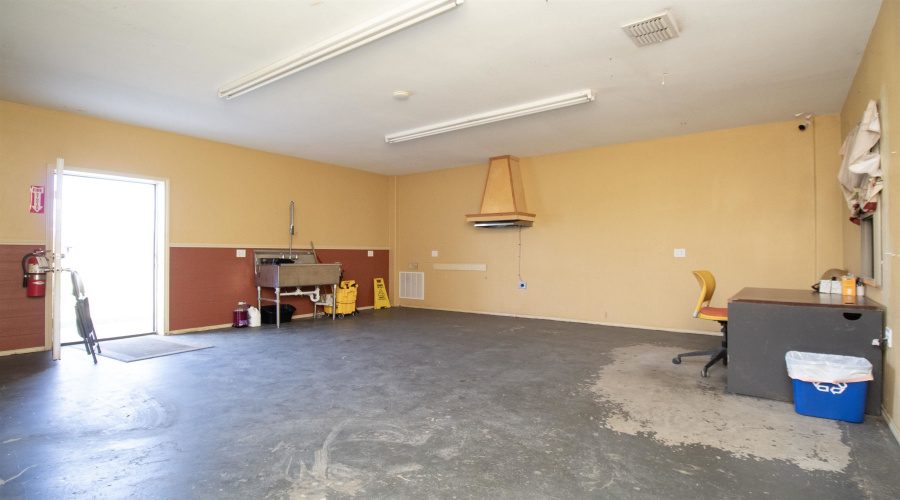 5023 S U.S. Hwy 83, FALCON, Texas 78564, 1 Bedroom Bedrooms, 51 Rooms Rooms,4 BathroomsBathrooms,Commercial/industrial,For Rent,5023 S U.S. Hwy 83,20261295