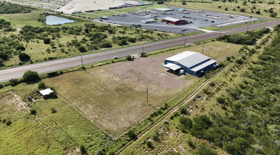 5023 S U.S. Hwy 83, FALCON, Texas 78564, 1 Bedroom Bedrooms, 51 Rooms Rooms,4 BathroomsBathrooms,Commercial/industrial,For Rent,5023 S U.S. Hwy 83,20261295