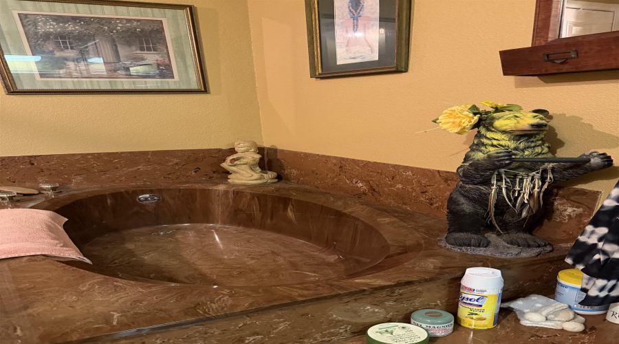 1302 West Lucille, Hebbronville, Texas 78361, 4 Bedrooms Bedrooms, 7 Rooms Rooms,2 BathroomsBathrooms,Residential,For Sale,1302 West Lucille,20261291