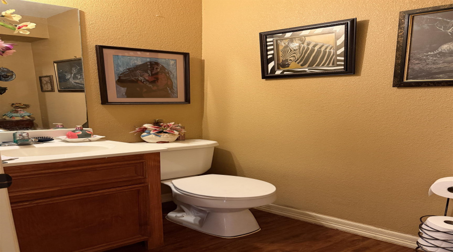 1302 West Lucille, Hebbronville, Texas 78361, 4 Bedrooms Bedrooms, 7 Rooms Rooms,2 BathroomsBathrooms,Residential,For Sale,1302 West Lucille,20261291