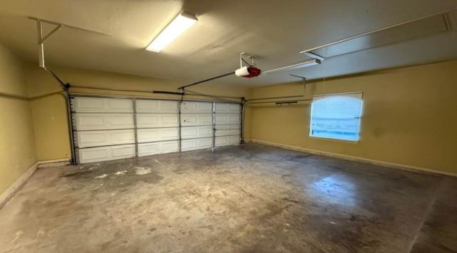 2912 Sundance Lp, Laredo, Texas 78045-8481, 3 Bedrooms Bedrooms, 6 Rooms Rooms,2 BathroomsBathrooms,Residential,For Rent,2912 Sundance Lp,20261292