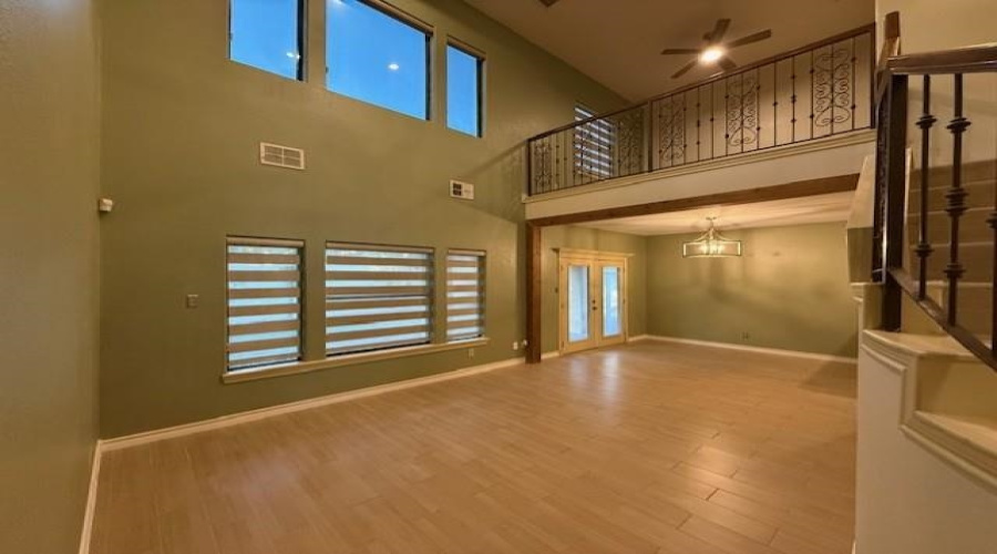 2912 Sundance Lp, Laredo, Texas 78045-8481, 3 Bedrooms Bedrooms, 6 Rooms Rooms,2 BathroomsBathrooms,Residential,For Rent,2912 Sundance Lp,20261292