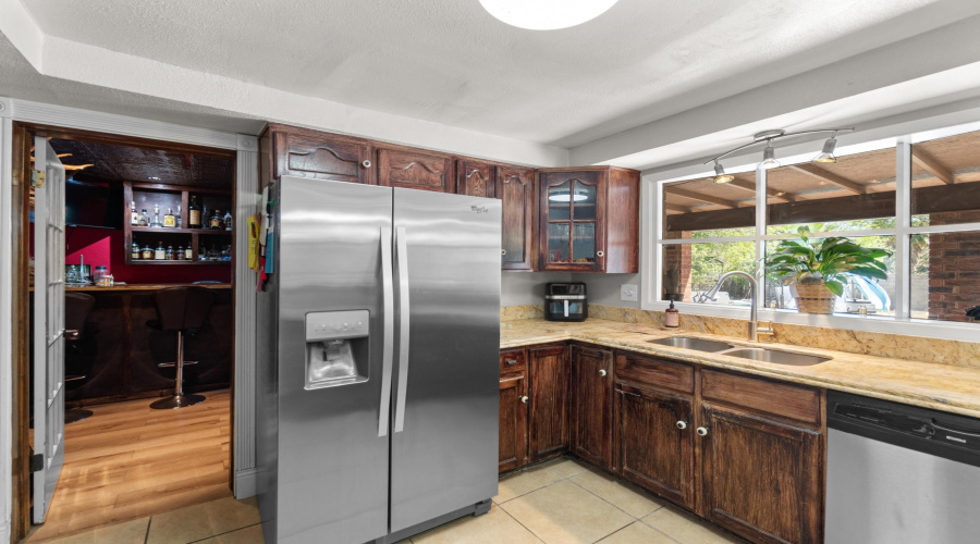 509 Surrey Rd, Laredo, Texas 78041, 4 Bedrooms Bedrooms, 8 Rooms Rooms,2 BathroomsBathrooms,Residential,For Sale,509 Surrey Rd,20261293