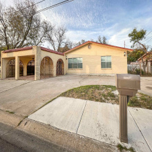 2504 Clark Blvd, Laredo, Texas 78043, 3 Bedrooms Bedrooms, 7 Rooms Rooms,2 BathroomsBathrooms,Residential,For Rent,2504 Clark Blvd,20261296
