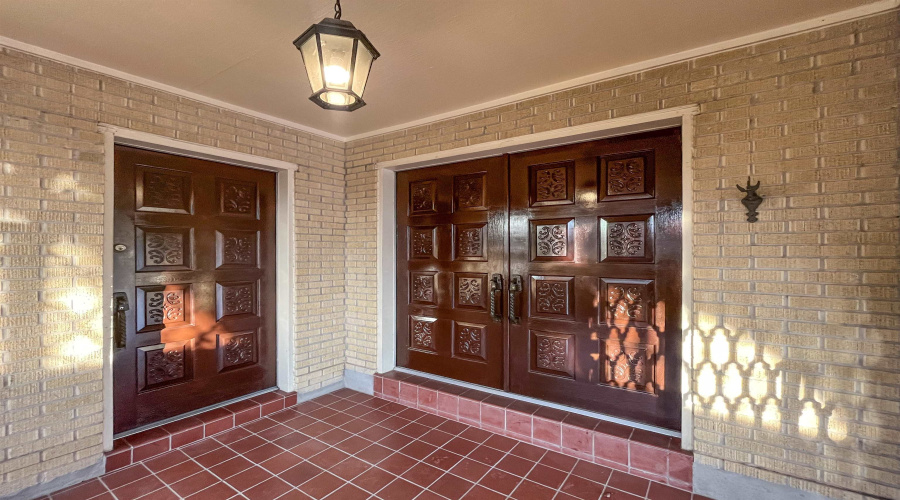 2504 Clark Blvd, Laredo, Texas 78043, 3 Bedrooms Bedrooms, 7 Rooms Rooms,2 BathroomsBathrooms,Residential,For Rent,2504 Clark Blvd,20261296