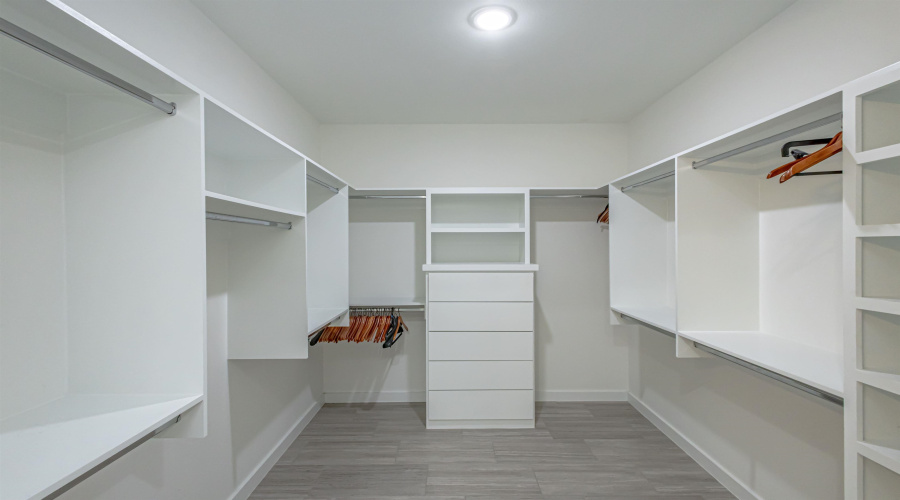 423 Deer Path Loop, Laredo, Texas 78045, 4 Bedrooms Bedrooms, 7 Rooms Rooms,2 BathroomsBathrooms,Residential,For Rent,423 Deer Path Loop,20261297