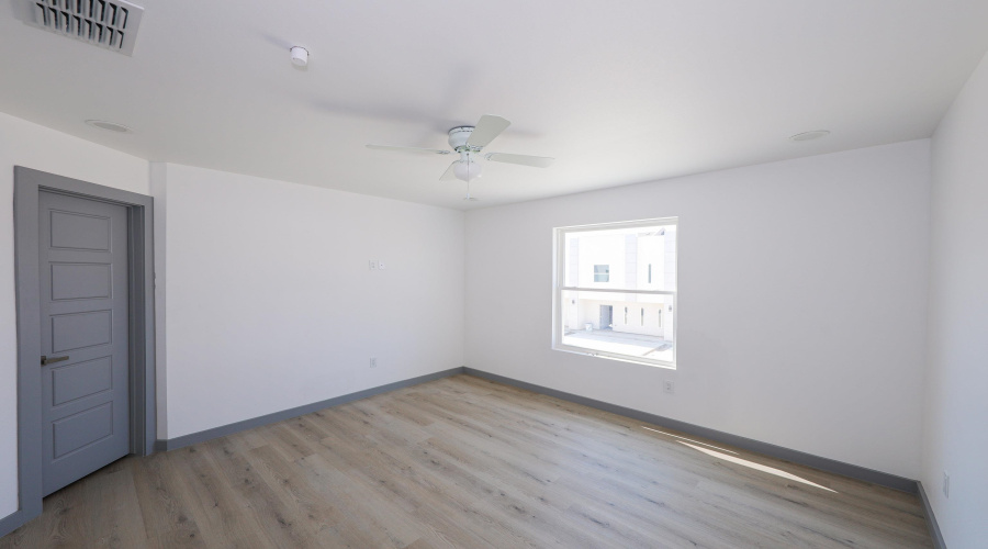 1011 Emerald Valley Dr., Laredo, Texas 78043, 3 Bedrooms Bedrooms, 6 Rooms Rooms,2 BathroomsBathrooms,Residential,For Rent,1011 Emerald Valley Dr.,20261300