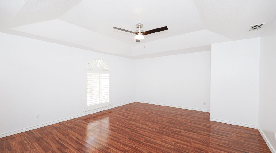 1000 Ranchway Dr, Laredo, Texas 78045, 3 Bedrooms Bedrooms, 6 Rooms Rooms,3 BathroomsBathrooms,Residential,For Rent,1000 Ranchway Dr,20261301