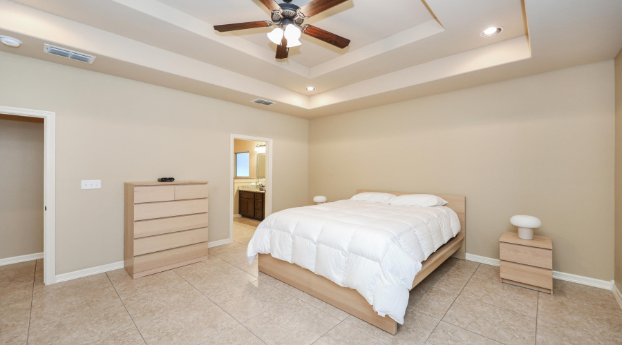 10517 Twilight Dr, Laredo, Texas 78045, 3 Bedrooms Bedrooms, 7 Rooms Rooms,2 BathroomsBathrooms,Residential,For Sale,10517 Twilight Dr,20261302