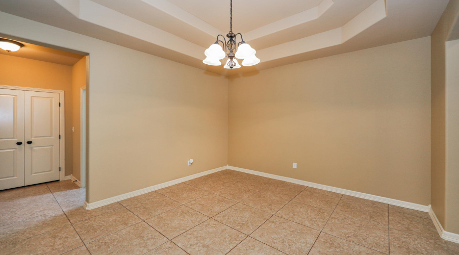 10517 Twilight Dr, Laredo, Texas 78045, 3 Bedrooms Bedrooms, 7 Rooms Rooms,2 BathroomsBathrooms,Residential,For Sale,10517 Twilight Dr,20261302