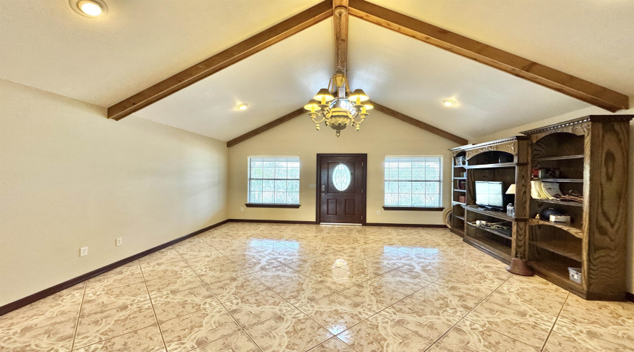 143 Meza Salinas Rd., ZAPATA, Texas 78076, 4 Bedrooms Bedrooms, 6 Rooms Rooms,3 BathroomsBathrooms,Residential,For Sale,143 Meza Salinas Rd.,20260367