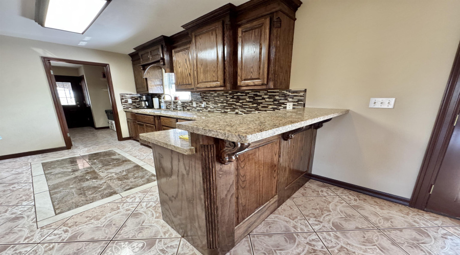 143 Meza Salinas Rd., ZAPATA, Texas 78076, 4 Bedrooms Bedrooms, 6 Rooms Rooms,3 BathroomsBathrooms,Residential,For Sale,143 Meza Salinas Rd.,20260367