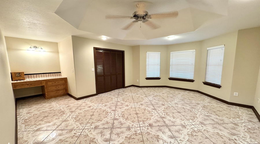 143 Meza Salinas Rd., ZAPATA, Texas 78076, 4 Bedrooms Bedrooms, 6 Rooms Rooms,3 BathroomsBathrooms,Residential,For Sale,143 Meza Salinas Rd.,20260367