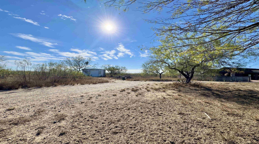 143 Meza Salinas Rd., ZAPATA, Texas 78076, 4 Bedrooms Bedrooms, 6 Rooms Rooms,3 BathroomsBathrooms,Residential,For Sale,143 Meza Salinas Rd.,20260367