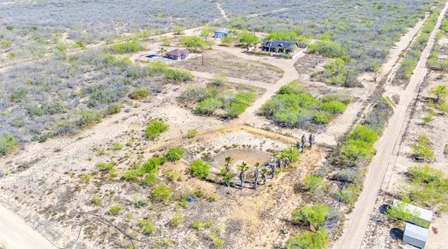 143 Meza Salinas Rd., ZAPATA, Texas 78076, 4 Bedrooms Bedrooms, 6 Rooms Rooms,3 BathroomsBathrooms,Residential,For Sale,143 Meza Salinas Rd.,20260367