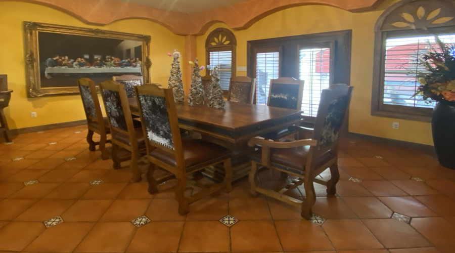 3806 San Eduardo Ave, Laredo, Texas 78041-4544, 3 Bedrooms Bedrooms, 6 Rooms Rooms,3 BathroomsBathrooms,Residential,For Sale,3806 San Eduardo Ave,20261306