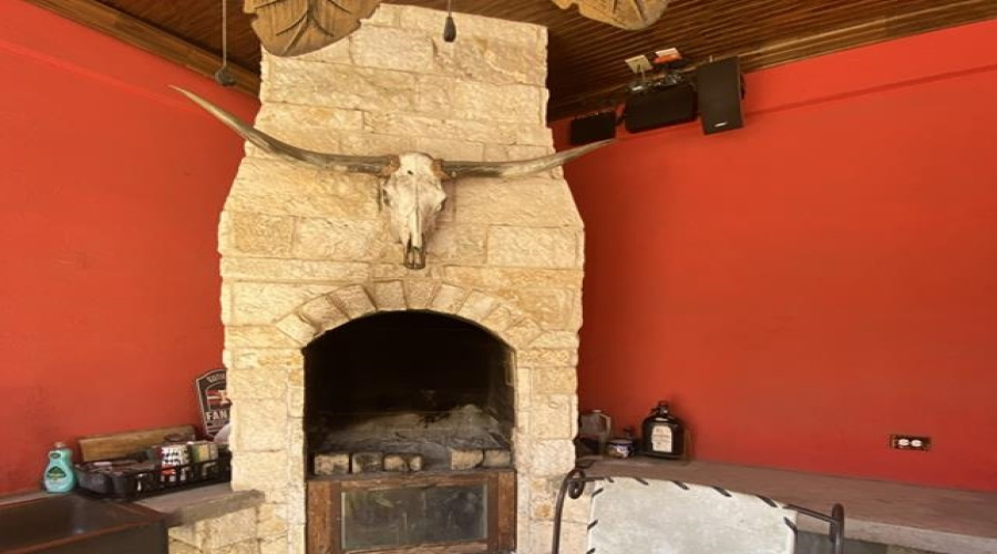 3806 San Eduardo Ave, Laredo, Texas 78041-4544, 3 Bedrooms Bedrooms, 6 Rooms Rooms,3 BathroomsBathrooms,Residential,For Sale,3806 San Eduardo Ave,20261306