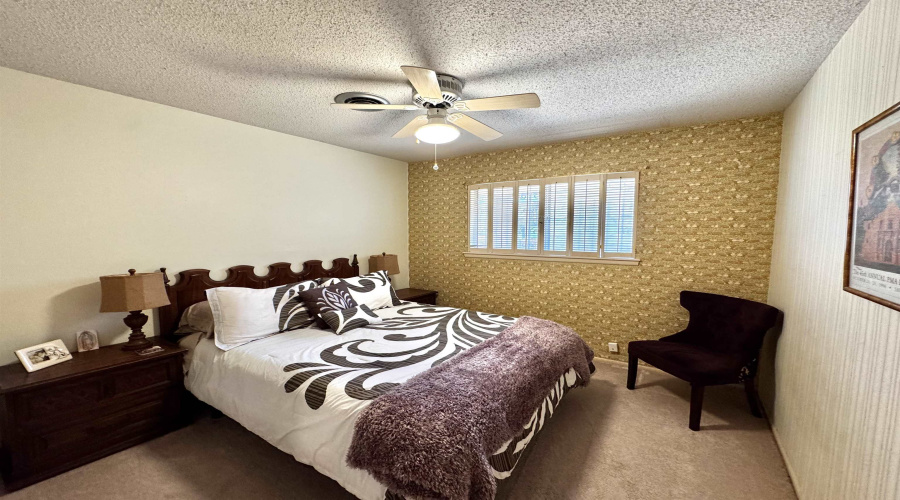 721 Lindenwood Dr, Laredo, Texas 78045, 4 Bedrooms Bedrooms, 10 Rooms Rooms,2 BathroomsBathrooms,Residential,For Sale,721 Lindenwood Dr,20261308