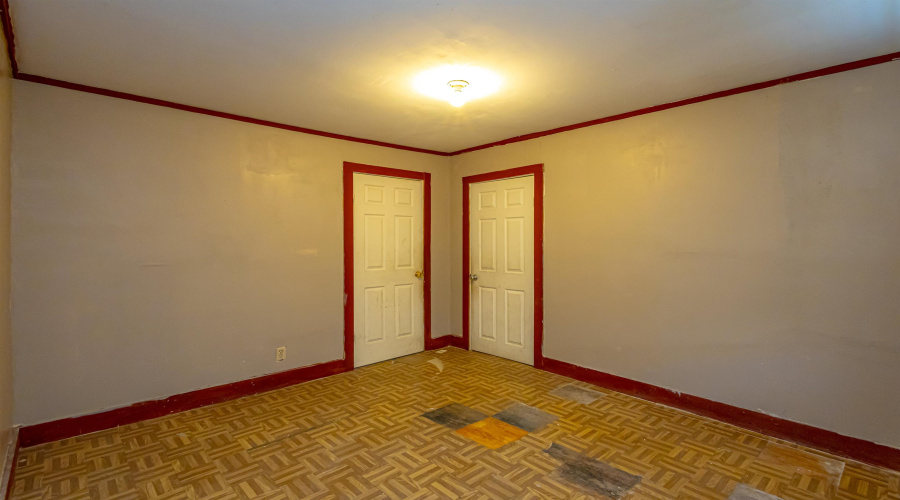 404 E Musser St, LAREDO, Texas 78040, 2 Bedrooms Bedrooms, 11 Rooms Rooms,3 BathroomsBathrooms,Residential,For Sale,404 E Musser St,20261310