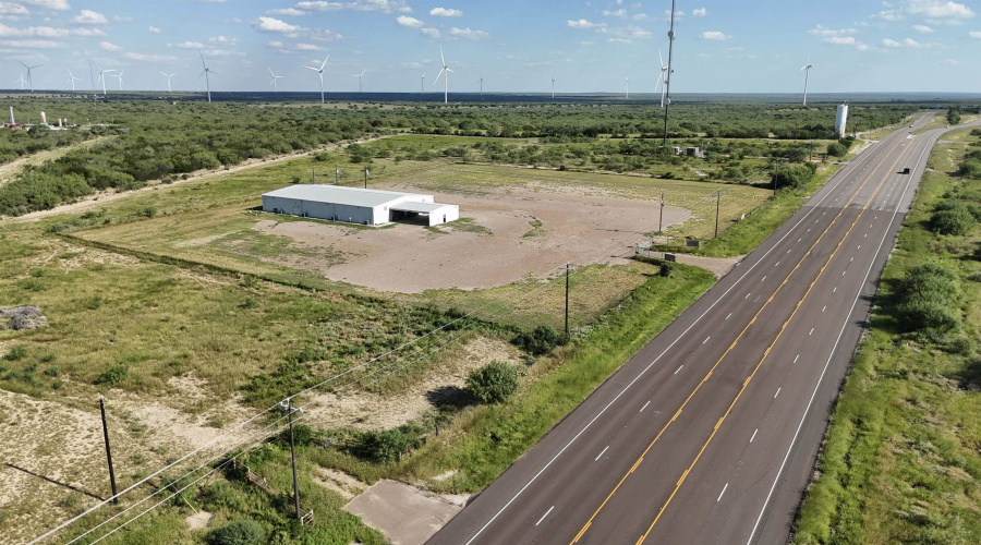 5029 S U.S. Hwy 83, Falcon, Texas 78564, 2 Bedrooms Bedrooms, 5 Rooms Rooms,1 BathroomBathrooms,Residential,For Rent,5029 S U.S. Hwy 83,20261314