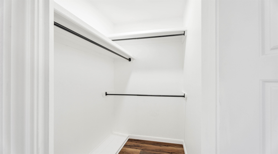 2001 Kennedy St, ZAPATA, Texas 78076, 5 Bedrooms Bedrooms, 7 Rooms Rooms,3 BathroomsBathrooms,Residential,For Sale,2001 Kennedy St,20261316