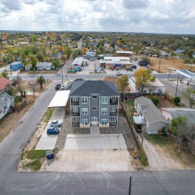 1200 W Houston St, Carrizo Springs, Texas 78834, ,Multi-family,For Sale,1200 W Houston St,20261320